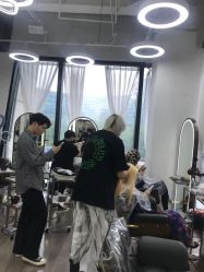 -ON STAR SALON