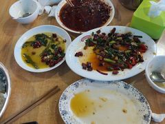 -九九牛肉馆(南山路店)