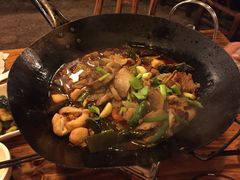-富正毅三下锅·湘西韵味(天门山索道店)