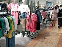 -三福时尚(三峡广场华夏银座店)