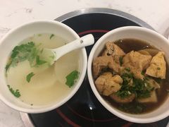 萝卜油豆腐-有章牛杂(石厦店)