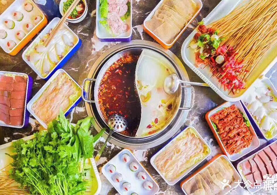 大斌家串串火锅(建国北路店)鸳鸯锅底图片 - 第4张
