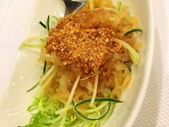 生捞海蜇-新加坡海鲜共和(名胜世界圣淘沙海滨坊)