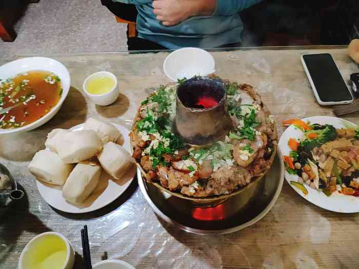 绛州合胜火锅"周末专程从太原过来吃的,味道是真不错,吃.