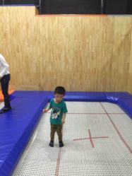 -蹦贝运动中心·蹦床·攀岩·闯关(龙岗店)