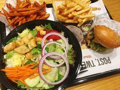 -The Habit Burger Grill 哈比特汉堡(爱琴海店)