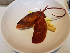 波士顿龙虾配白芦笋-逸道(益丰·外滩源店)
