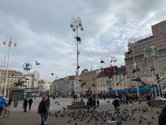 -耶拉契奇总督广场