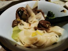 -毛辣果·贵州红酸汤牛肉火锅(西单店)