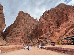 -天山神秘大峡谷