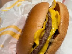 -麦当劳(中山公园龙之梦店)