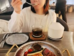 -Hi City·城市之巅