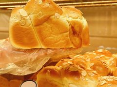 -崎本的店·专业酵种吐司(无锡万象汇店)