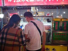 -正宁路小吃夜市