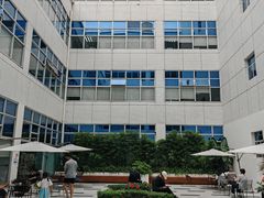 -南山图书馆(常兴路店)