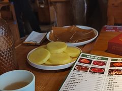 -城墙拐拐火锅(三峡广场黑金冠店)