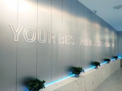 -PE SALON