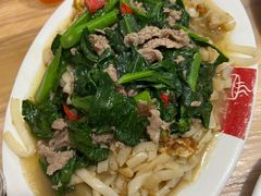 炒牛肉裸条-皮蛋弟砂锅店(总店)