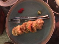 招牌沙汁大虾球-T館·花园艺术餐厅
