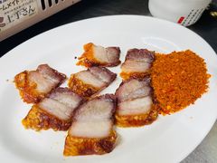 脆皮香猪-邹胖哥好好吃餐馆(荔波美食街店)