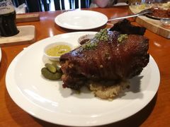 脆皮烤猪膝肉-布拉格餐厅· 中欧捷克菜(全国首店)