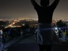 -鬼笑石后山停车场