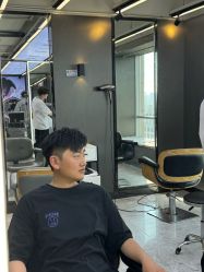 -藤野造型烫发染发