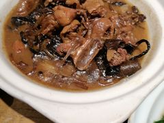 山蘑炖小公鸡-一轩饺子馆(丽都店)
