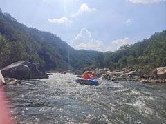 -宝天曼峡谷漂流