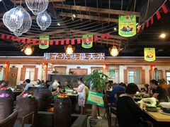 大堂-龙泉人椰子鸡.糟粕醋.海南菜(三亚旗舰店)