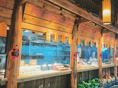 -老凯俚酸汤鱼(鸿通城店)
