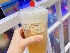 -奈雪的茶(湖滨银泰in77C区PRO店)