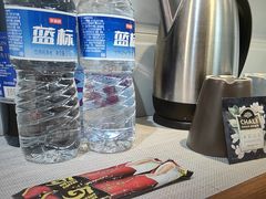 -喜鹊愉家酒店(郑州曼哈顿博览中心地铁站店)