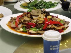爆炒羊杂-煲来饱去冷水鱼
