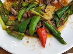 酸辣鸡杂-煲煲掂风味煲仔饭餐厅(西区店)