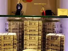 -上海半岛酒店·半岛精品店