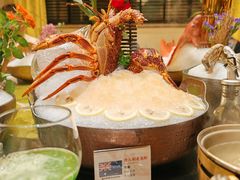 -半岛翡丽海鲜自助餐厅(观风亭店)