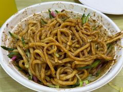 -黑八私房老北京炸酱面