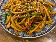 -清真·玛丽亚新疆菜主题餐厅(浙江中路店)