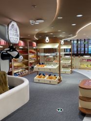 -奈尔宝·国风主题儿童乐园·亲子餐厅(豫园商城店)