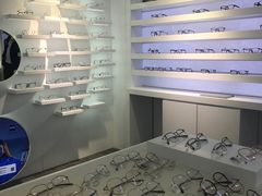 -浮光眼镜·蔡司视觉合作·数字验配中心(陆家嘴店)