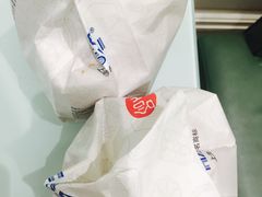 小蝴蝶酥-上海哈尔滨食品厂(淮海中路店)