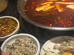 -小饕荟雅安贡椒鱼鲜馆(广福桥店)