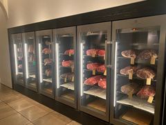 -NIUNIUPARK和牛螃蟹(龙湖杭州滨江天街店)