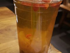 银耳汤-万记麻辣烫国展总店