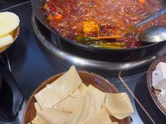 -俏媳妇火锅(宽窄巷子店)