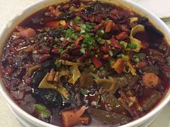 -鑫巴蜀小镇 · 水煮鱼专研店(玉桥店)