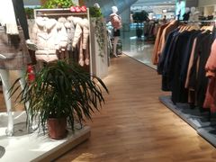 -银泰百货(北京大红门店)