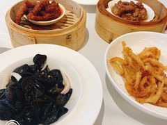 -万龙洲海鲜(大兴绿地缤纷城店)