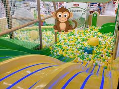 -乐享城购物中心